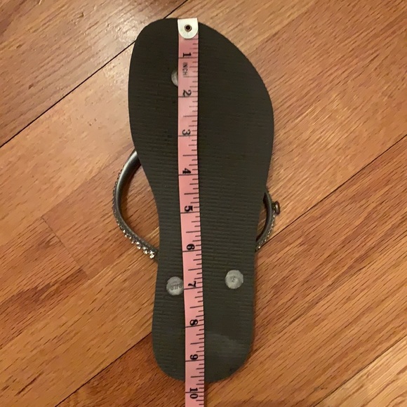 Havaianas Grey and Silver Flip Flops - Picture 15 of 15